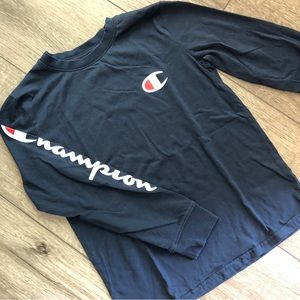 Champion boys long-sleeve t-shirt sz L